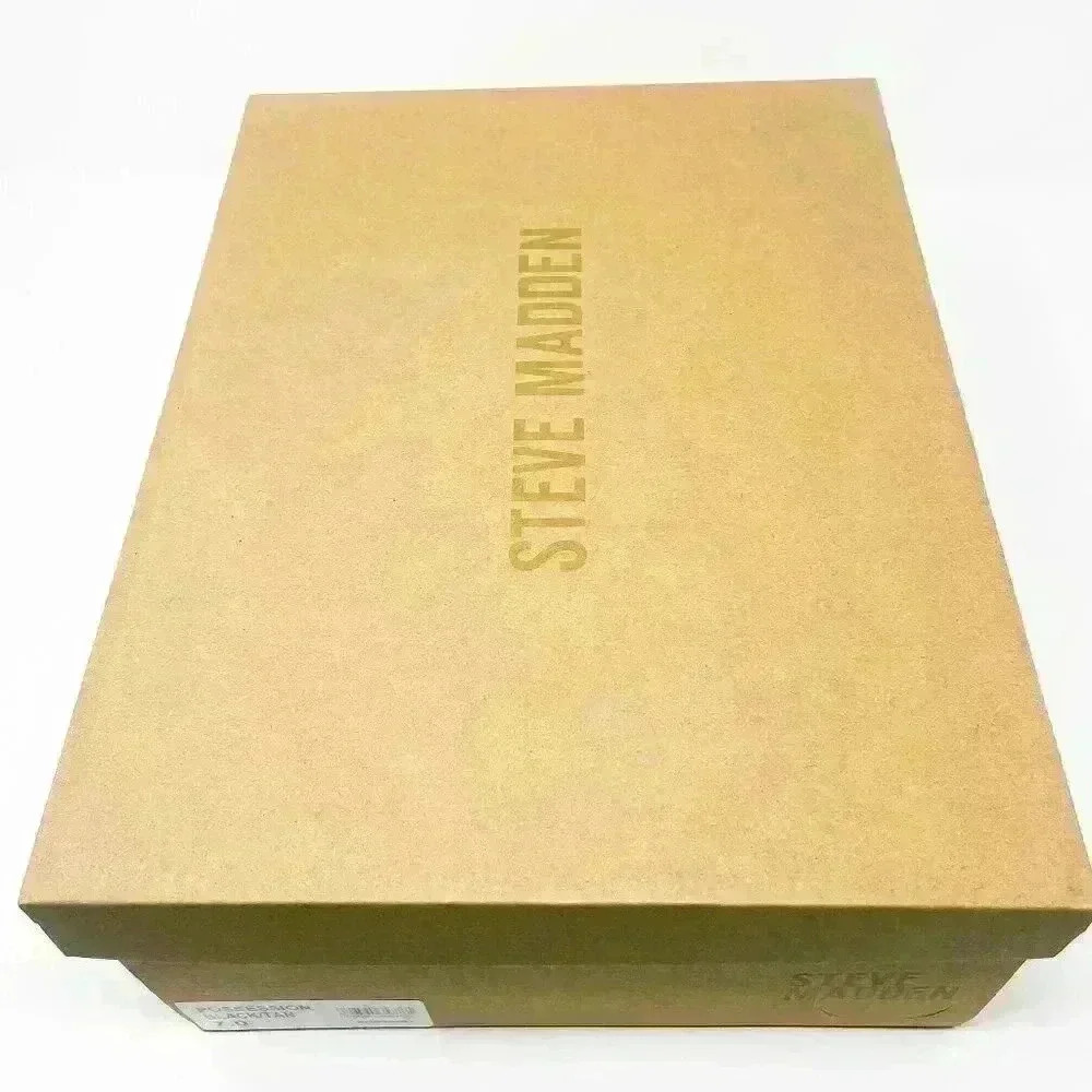 BRAND NEW IN BOX Steve Madden Possession Sneaker White with  Black Stripes Color - Picture 5 of 10